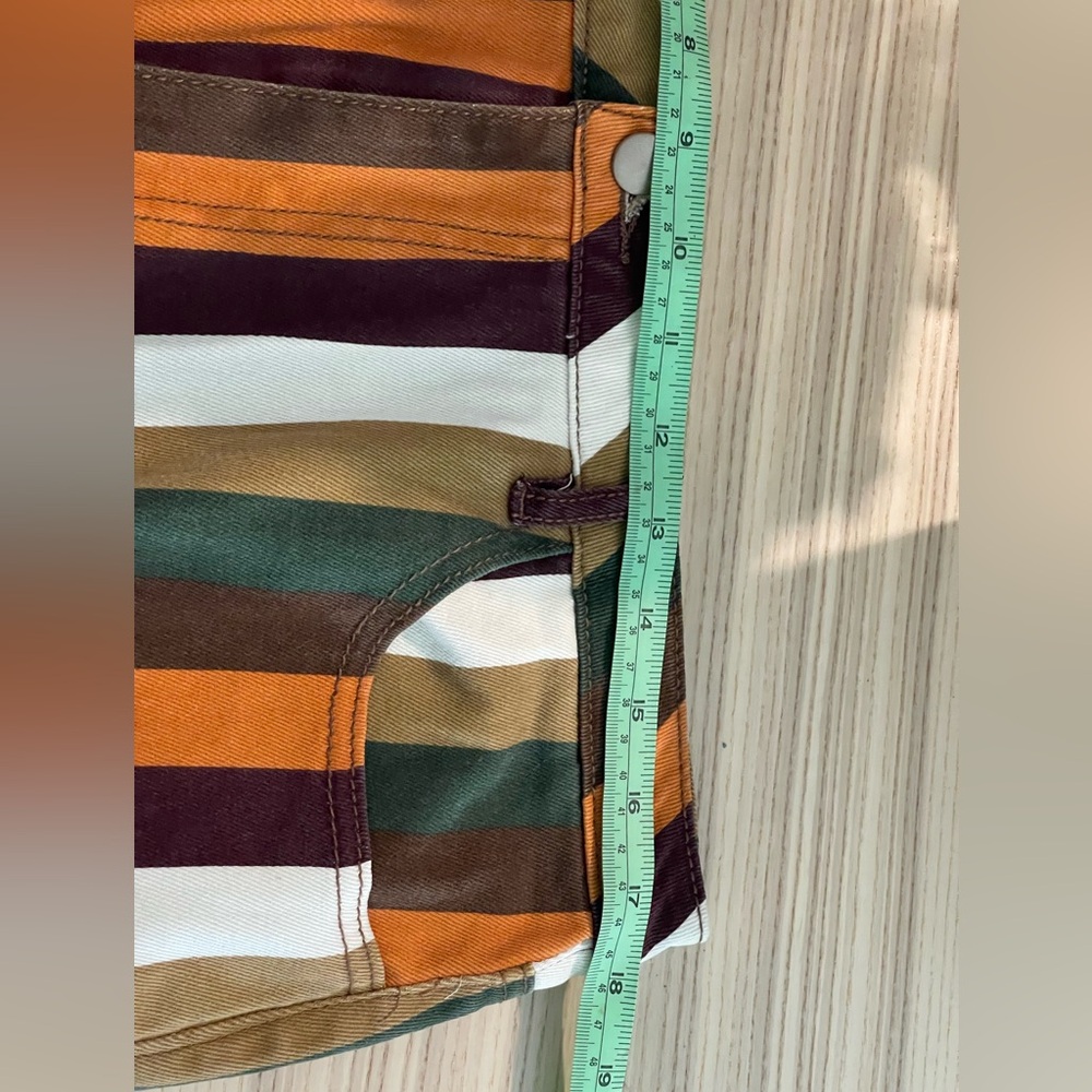 Versona Multicolor Stripe Flaired Bottom Jeans - Picture 13 of 13